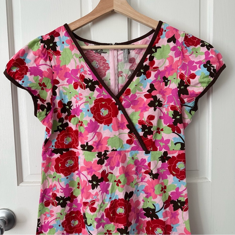 Hanna Andersson Women’s Pink Floral V-Neck Fit & Flare Dress Short Sleeve Size M - Picture 2 of 10